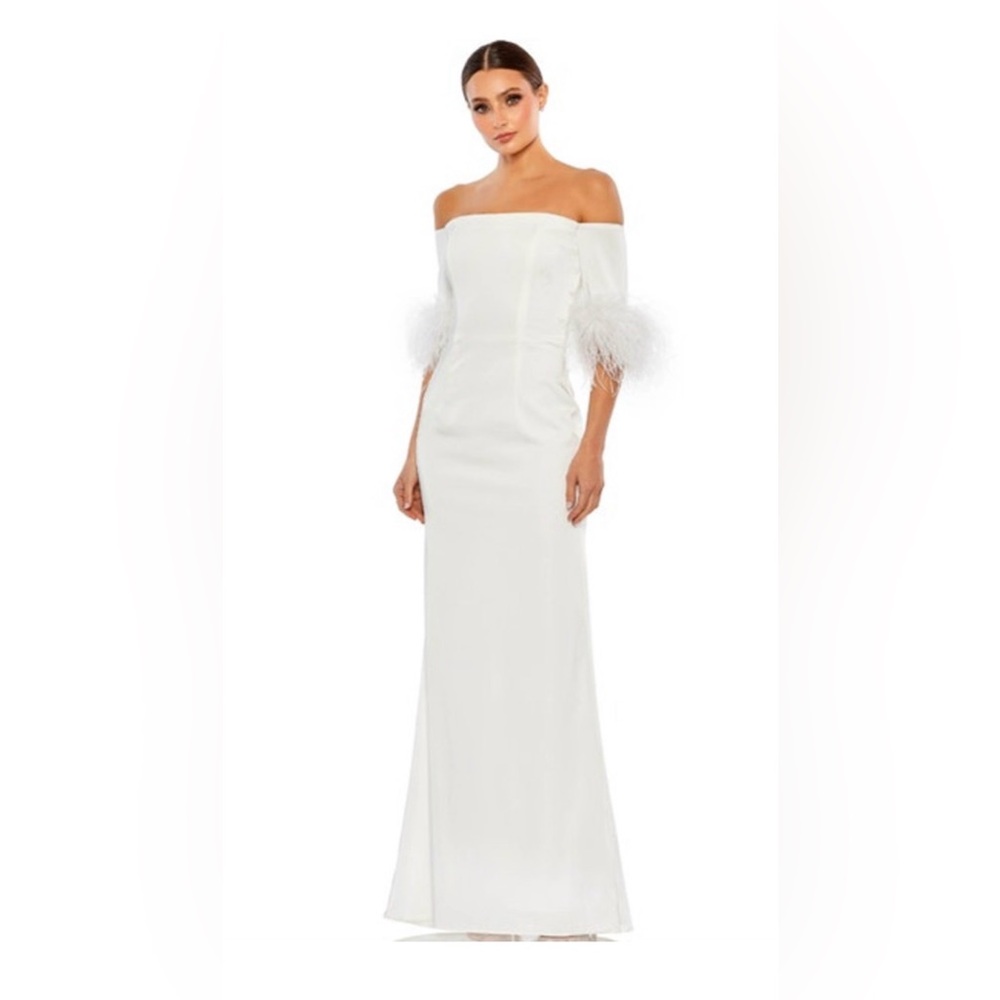MAC DUGGAL Dress Size 4 Evening Gown NEW White Feather Trim Off The Shoulder